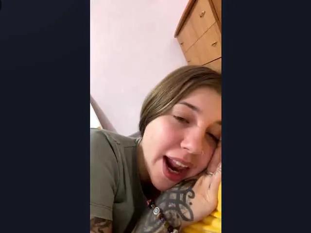 Join slutty escort Naughty-Mailey Naughty-Mailey from BongaCams