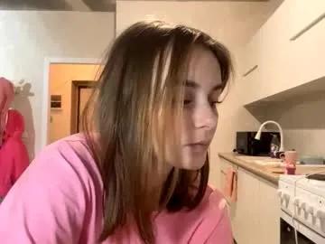 Admire amazing camwhore Isauratorkelson isauratorkelson from Chaturbate